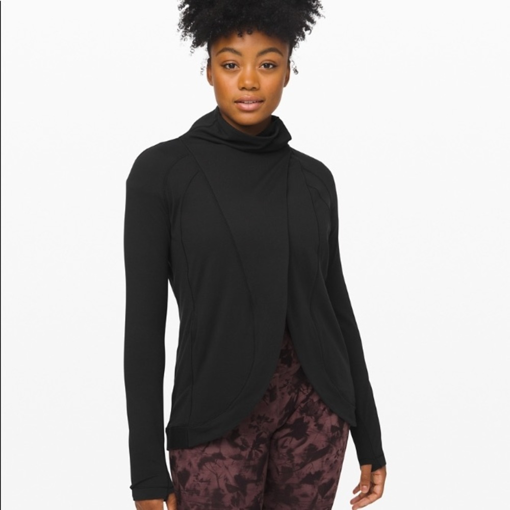 NWOT lululemon black rulu rally wrap